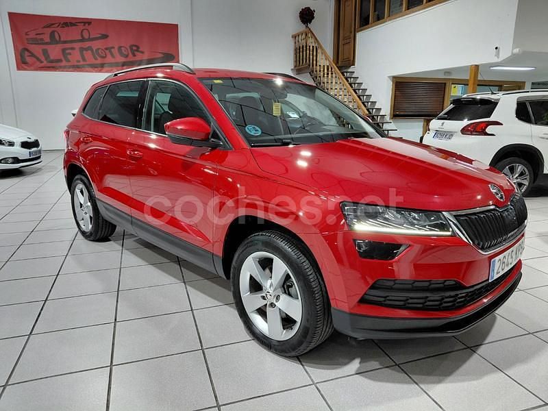 Usado Skoda Karoq Ambition 115 CV (84 kW) 2018 Rojo SUV