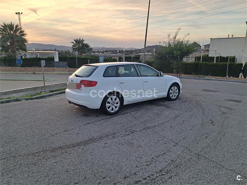 Blanco Usado 2009 Audi A3 Berlina | 3950 € (Super precio) - Imagen 1/4