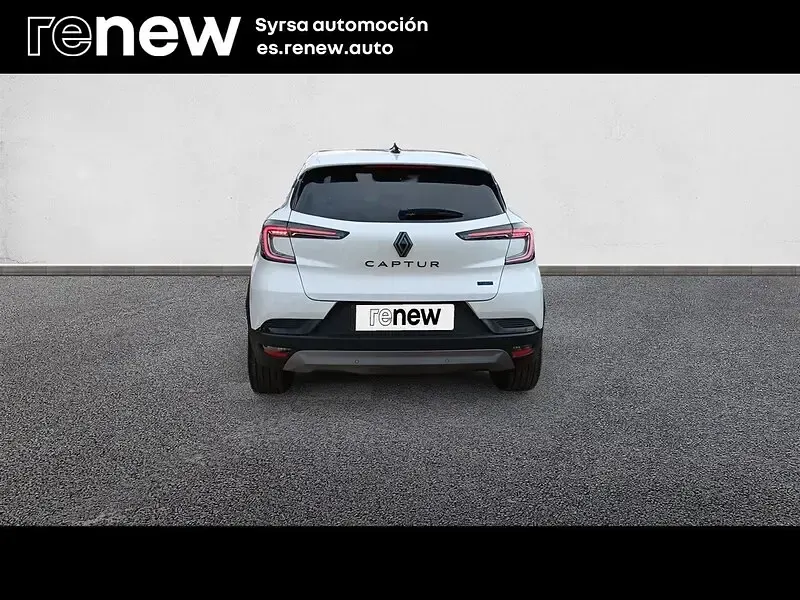 Usado Renault Captur Esprit Alpine 160 CV (117 kW) 2025 Blanco SUV