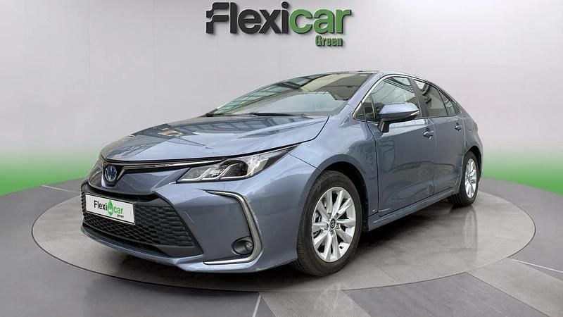 Usado Toyota Corolla Active 140 HP (102 kW) 2024 Azul Sedan