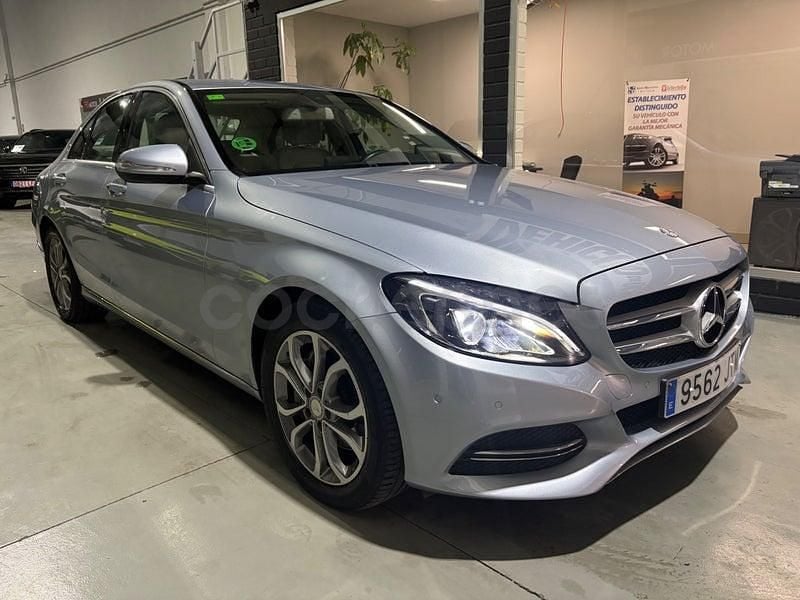 Usado Mercedes C250 Exclusive 204 CV (150 kW) 2014 Gris / plata Berlina