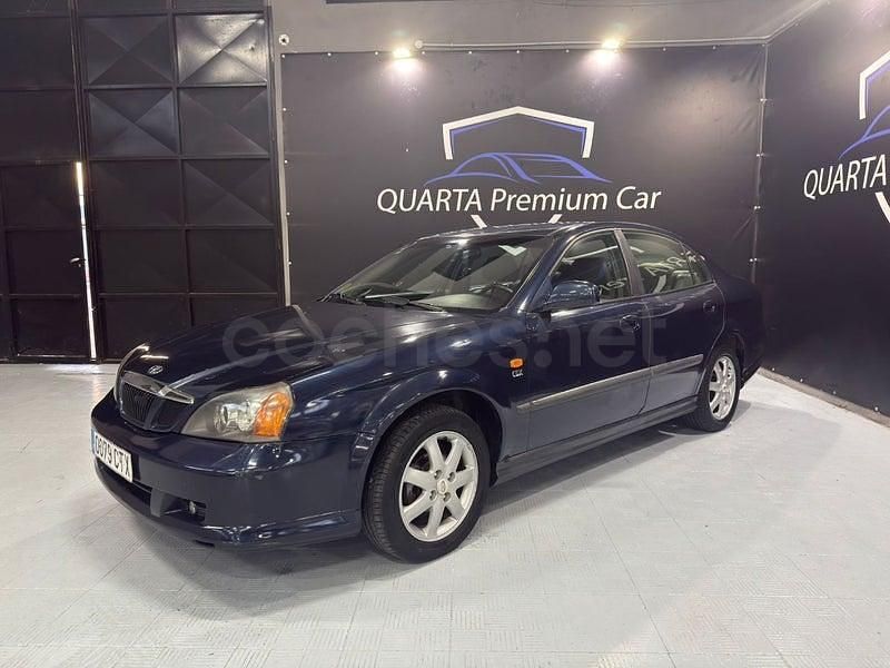 Usado Chevrolet Evanda CDX 131 CV (96 kW) 2004 Azul Berlina