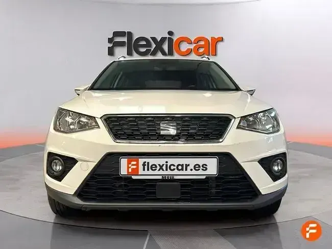 Usado Seat Arona Reference 95 CV (69 kW) 2019 Blanco SUV