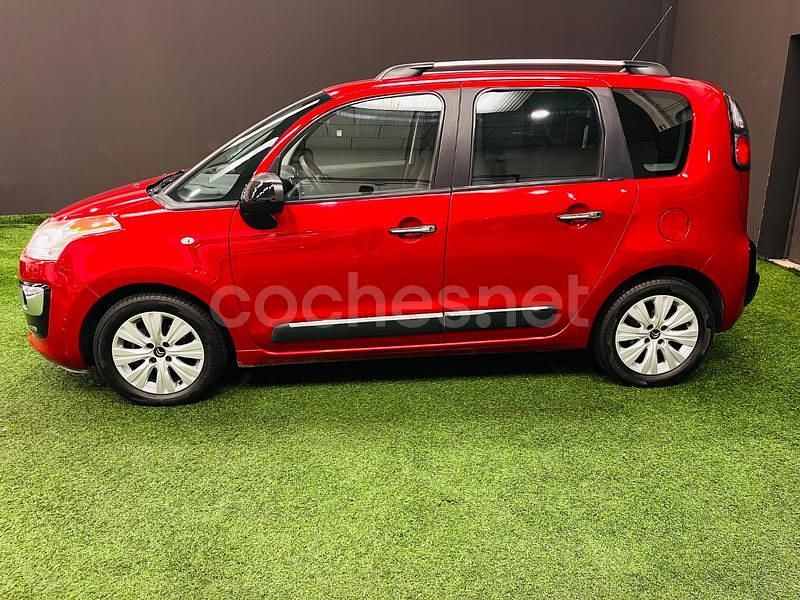 Usado Citroën C3 Picasso Exclusive 99 CV (72 kW) 2016 Granate Monovolumen