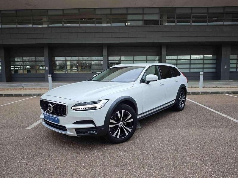 Usado Volvo V90 CC Pro 190 CV (139 kW) 2020 Blanco Familiar