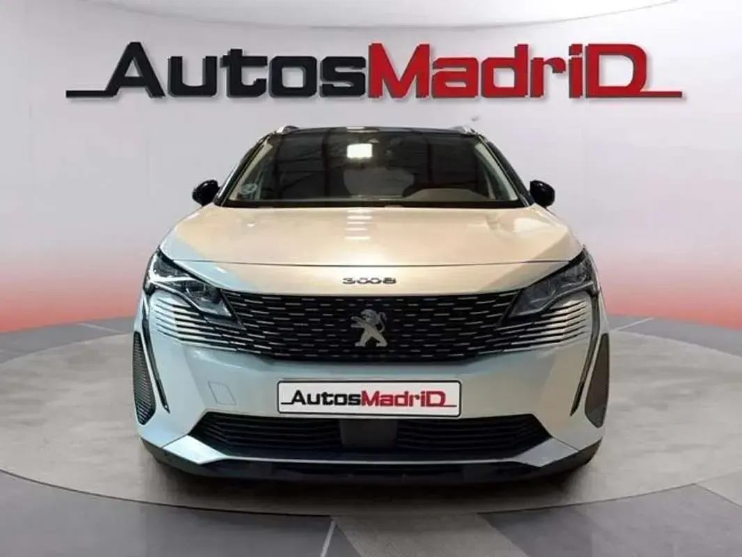 Usado Peugeot 3008 Allure 131 CV (96 kW) 2021 Blanco SUV