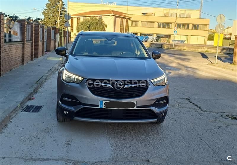 Usado Opel Grandland X Design Edition 130 CV (95 kW) 2019 Gris / plata SUV