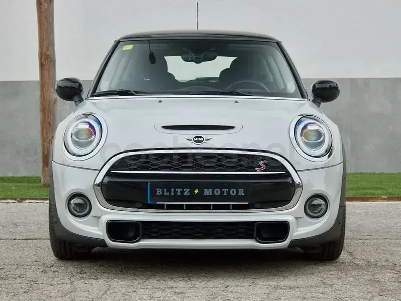 Usado Mini Cooper S 192 CV (141 kW) 2020 Gris / plata Utilitario