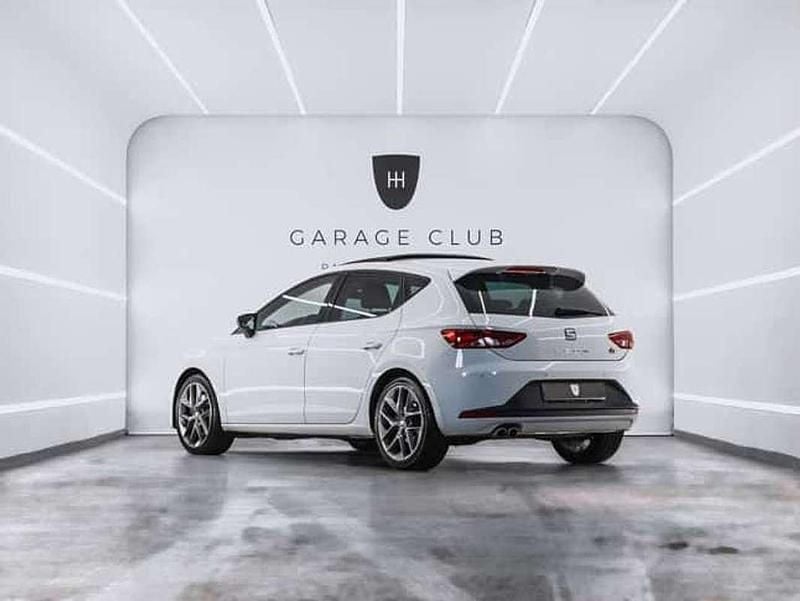Usado Seat Leon ST FR 184 CV (135 kW) 2016 Blanco Familiar