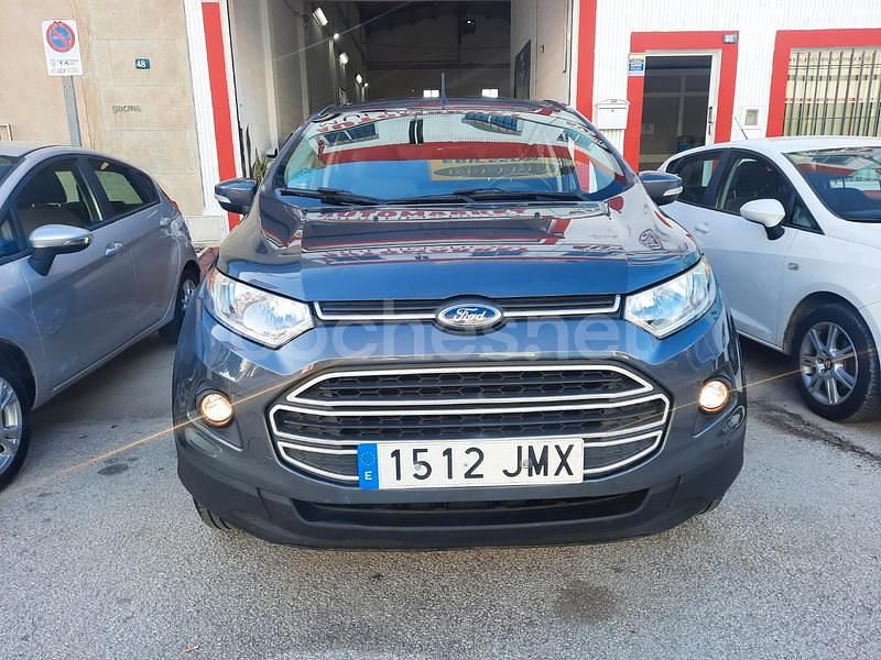 Usado Ford Ecosport Trend 112 CV (82 kW) 2016 Gris / plata SUV