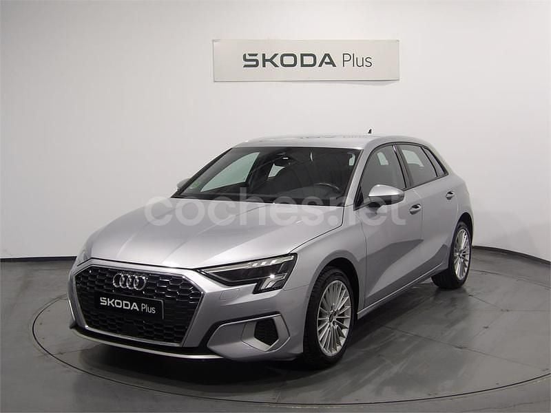 Gris / plata Usado 2022 Audi A3 Advanced Plus Berlina | 24.990 € (Buen precio) - Imagen 1/4