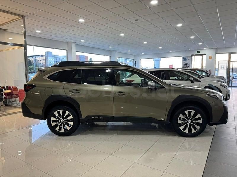 Nuevo Subaru Outback 169 CV (124 kW) 2025 Marrón Familiar