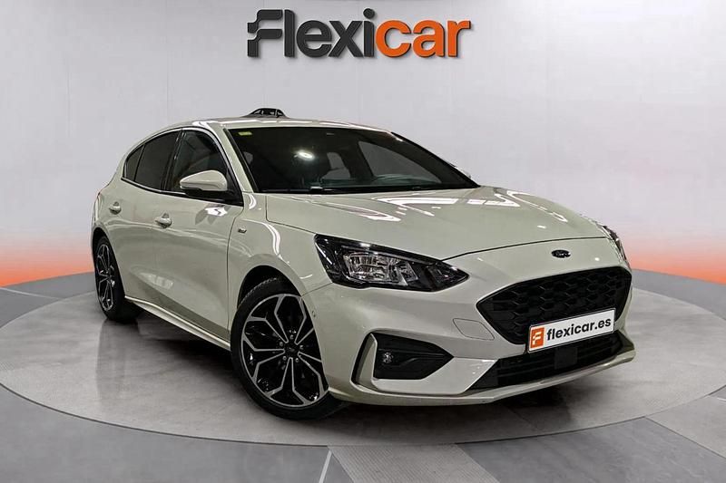 Blanco Usado 2020 Ford Focus ST-Line Berlina | 14.990 € (Super precio) - Imagen 1/4