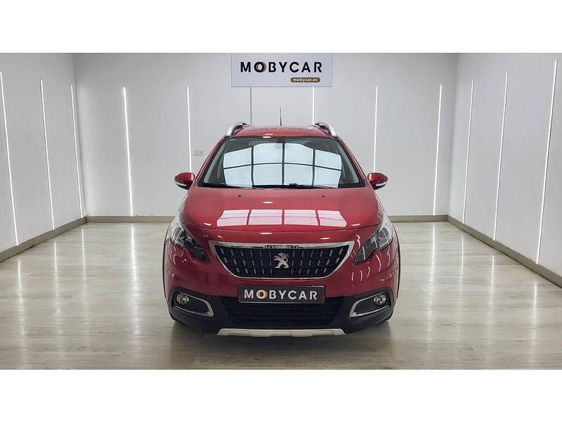 Usado Peugeot 2008 Allure 120 CV (88 kW) 2019 Blanco SUV