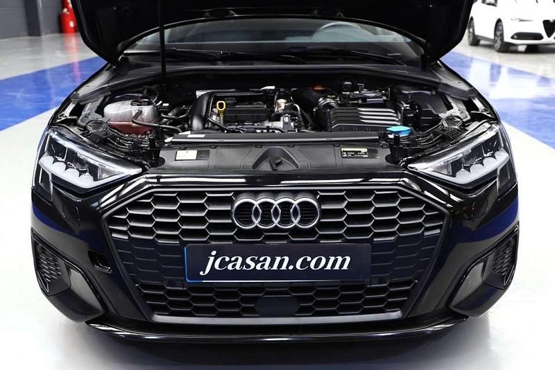 Usado Audi A3 Sportback 110 CV (80 kW) 2022 Negro Utilitario