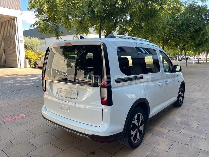 Usado Ford Tourneo Connect Active 102 CV (75 kW) 2023 Blanco Monovolumen