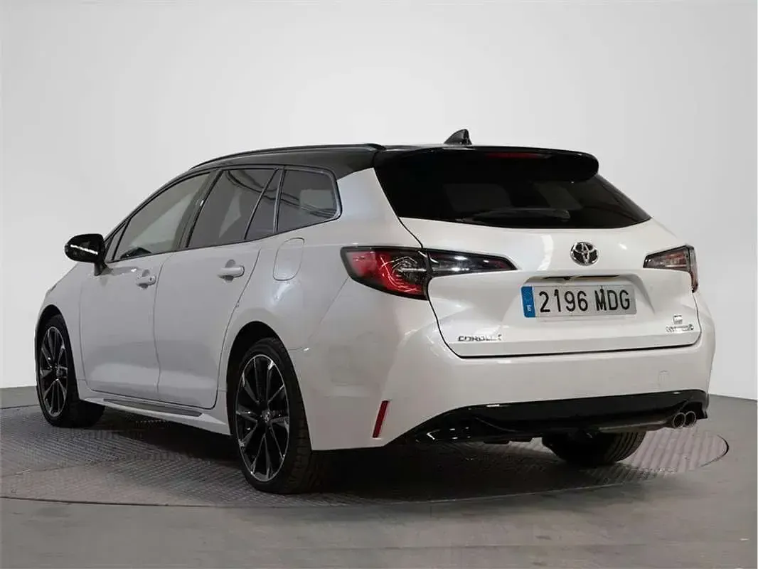 Usado Toyota Corolla Sport 177 CV (130 kW) 2023 Familiar