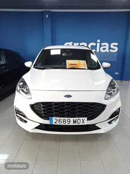 Usado Ford Kuga ST-Line 225 CV (165 kW) 2023 Blanco SUV