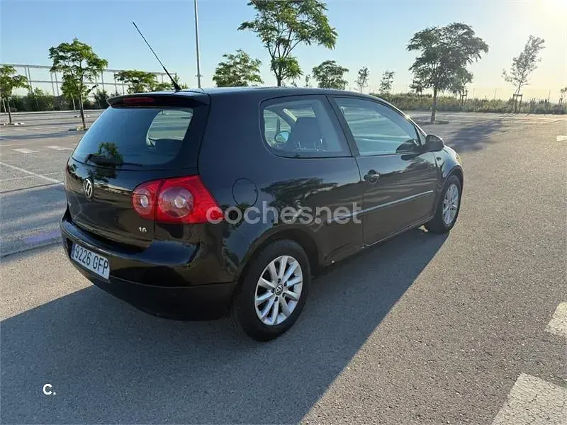 Usado VW Golf VI GT 102 CV (75 kW) 2008 Negro Utilitario
