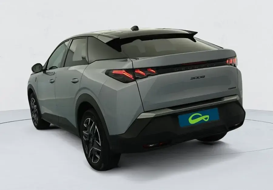 Usado Peugeot 3008 GT 136 CV (100 kW) 2025 SUV