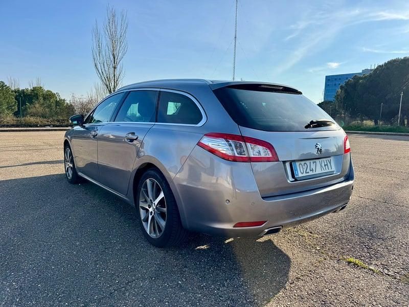 Usado Peugeot 508 SW GT-line 150 CV (110 kW) 2018 Gris / plata Familiar