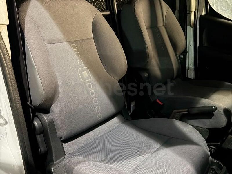 Usado Citroën Berlingo Tonic 75 CV (55 kW) 2014 Blanco Monovolumen