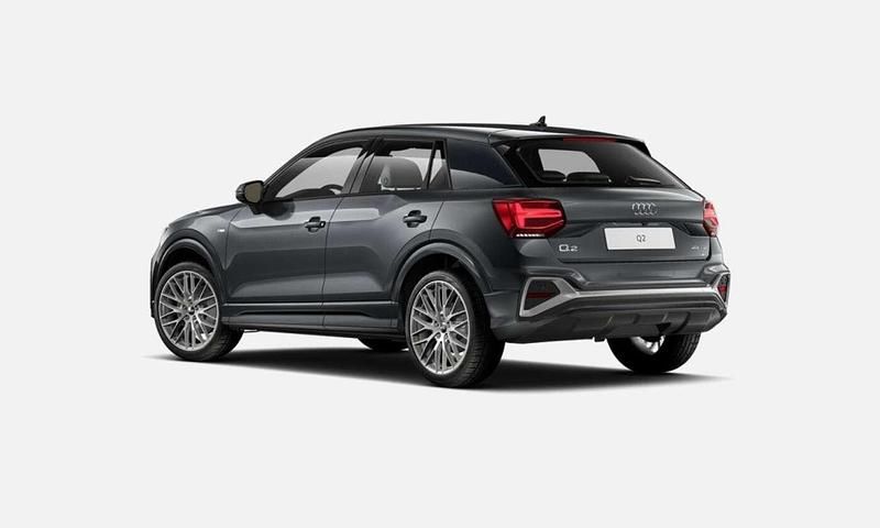 Usado Audi Q2 150 CV (110 kW) 2025 Gris SUV
