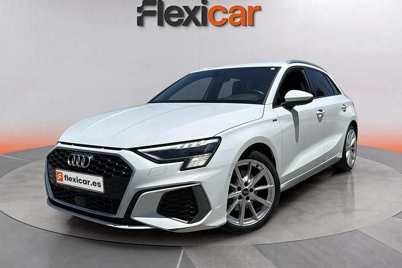 Usado Audi A3 S-Line 150 CV (110 kW) 2021 Blanco Berlina