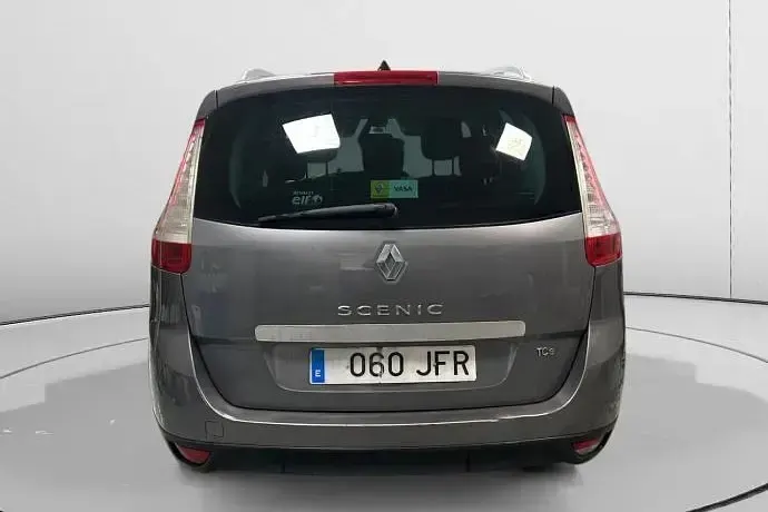 Usado Renault Scénic III 116 CV (85 kW) 2015 Gris Monovolumen