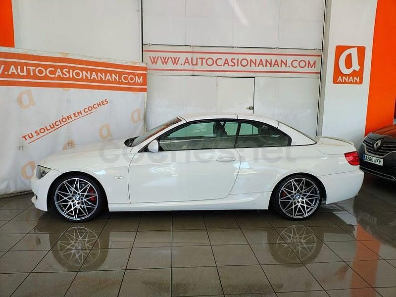 Usado BMW 325 Cabriolet 218 CV (160 kW) 2012 Blanco Descapotable