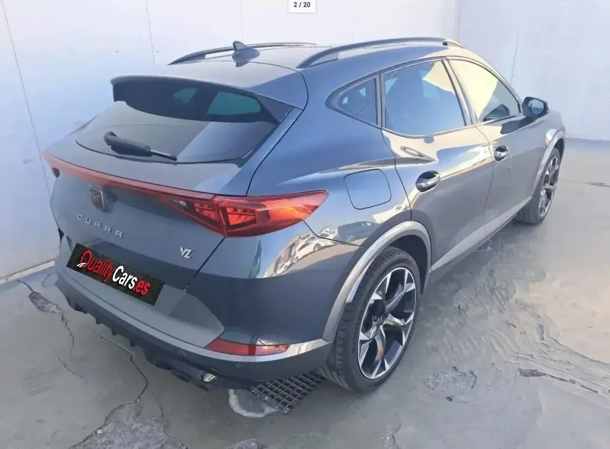 Usado Cupra Formentor VZ 310 CV (228 kW) 2022 Gris SUV