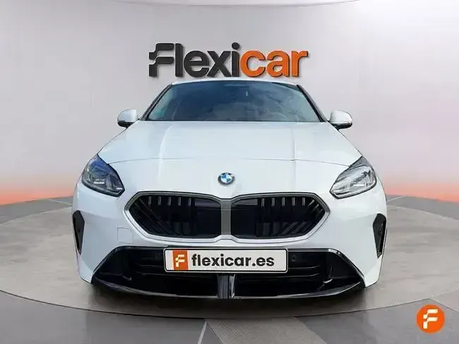 Usado BMW 120 163 CV (119 kW) 2025 Blanco Utilitario