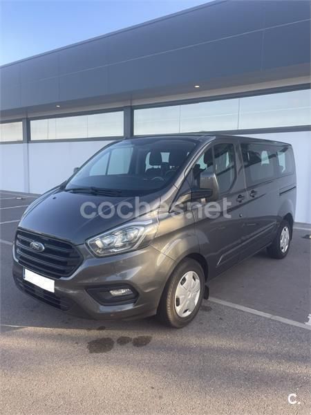 Gris / plata Usado 2018 Ford Tourneo Custom Trend Van | 21.000 € - Imagen 1/2