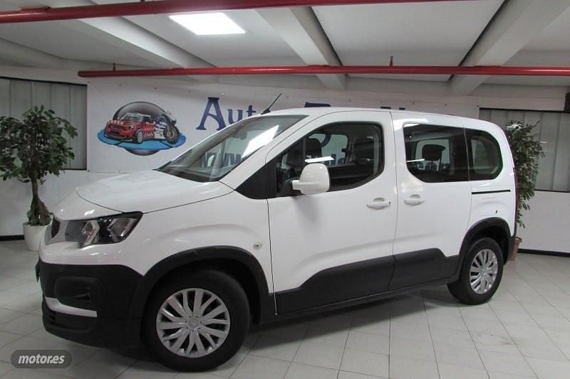 Usado Peugeot Rifter Allure 102 CV (75 kW) 2019 Blanco Monovolumen