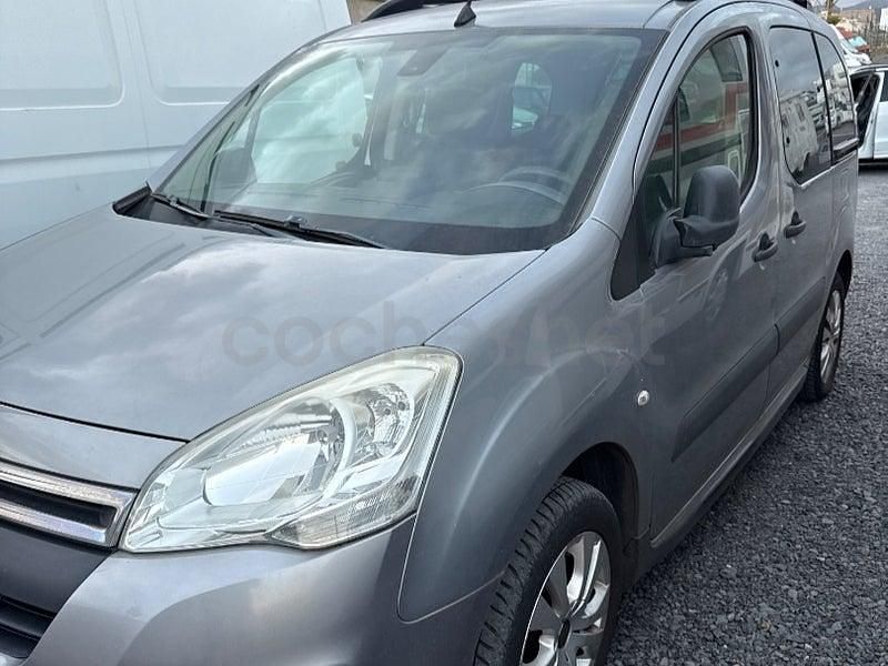 Usado Citroën Spacetourer Feel 150 CV (110 kW) 2017 Gris / plata Monovolumen