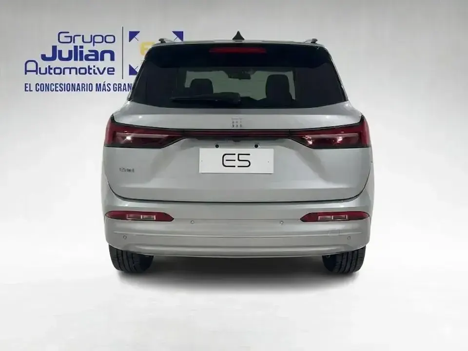 Nuevo DFSK E5 217 CV (159 kW) 2026 Gris SUV
