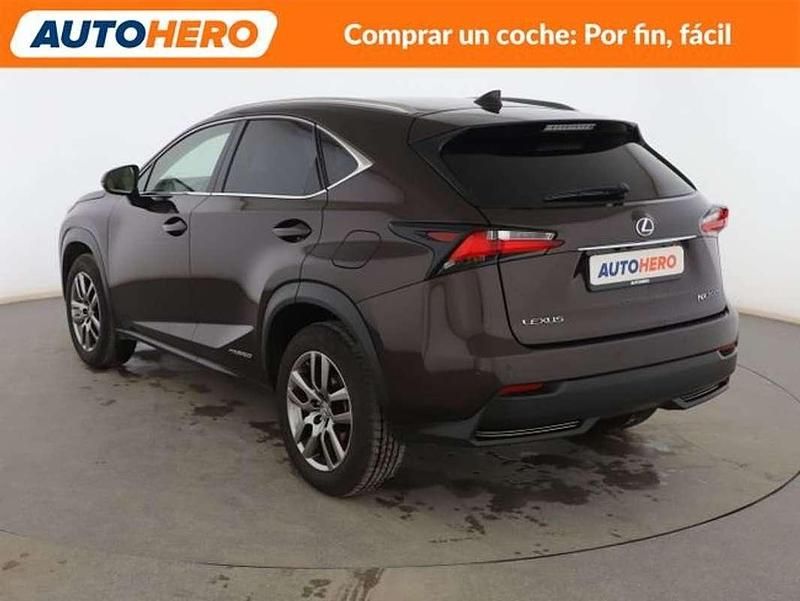 Usado Lexus NX300h Executive Line 197 CV (144 kW) 2015 Marrón SUV