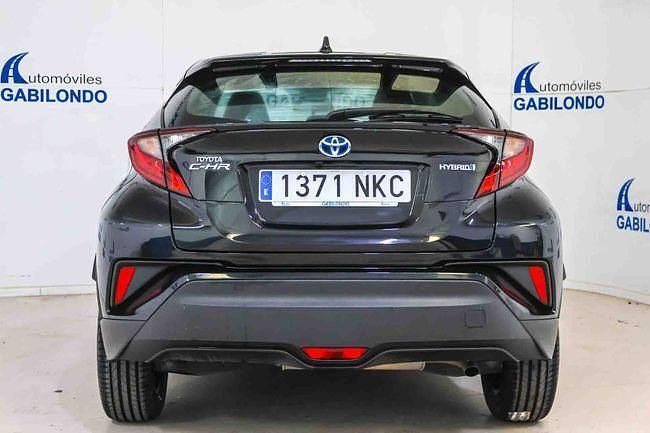 Usado Toyota C-HR Advance 122 CV (89 kW) 2022 Negro SUV