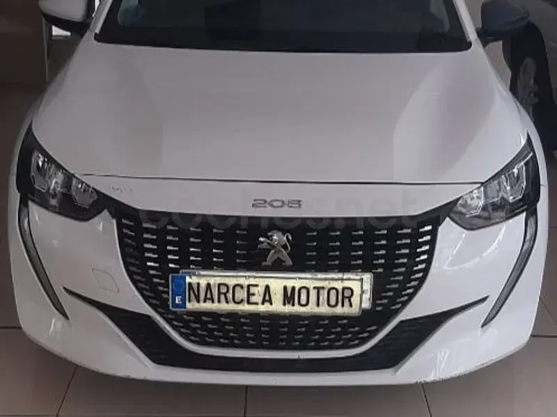 Usado Peugeot 208 Active 100 CV (73 kW) 2022 Blanco Utilitario