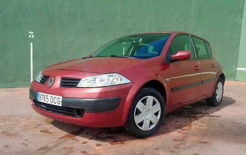Usado Renault Mégane II Authentique 106 CV (77 kW) 2005 Burdeos Utilitario