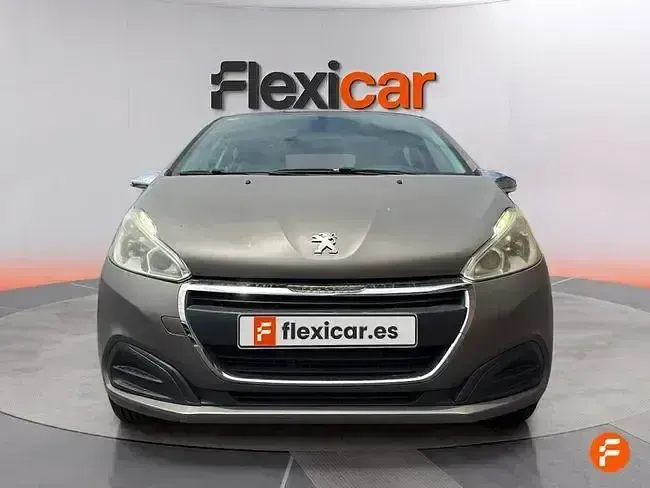 Usado Peugeot 208 Access 82 CV (60 kW) 2015 Verde Utilitario