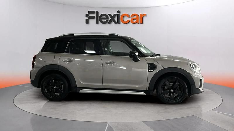 Usado Mini Cooper Countryman 136 CV (100 kW) 2022 Beige SUV