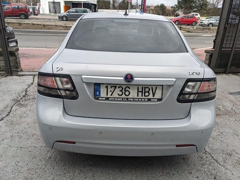 Usado Saab 9-3 Vector 160 CV (117 kW) 2011 Gris / plata Berlina