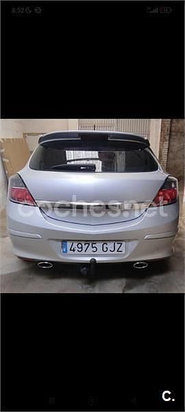 Usado Opel Astra GTC Sport 120 CV (88 kW) 2008 Gris / plata Berlina