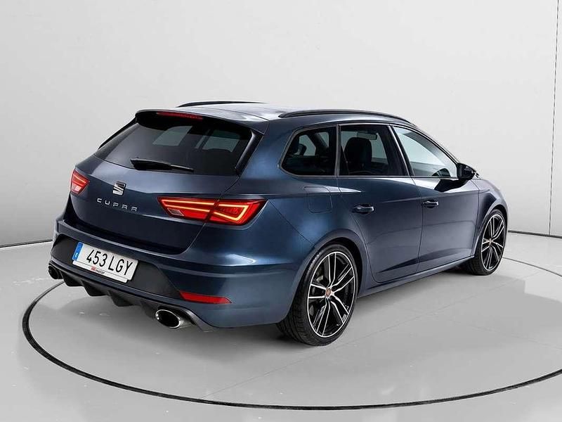 Usado Seat Leon CUPRA 290 CV (213 kW) 2020 Gris Utilitario
