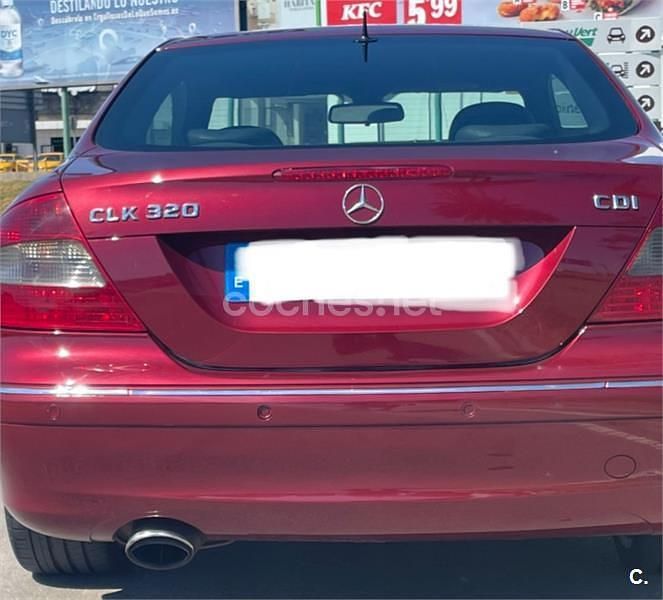 Occasion Mercedes CLK320 Avantgarde 224 PK (164 kW) 2006 Rood Coupé