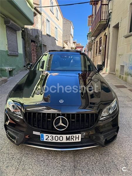 Usado Mercedes E300 245 CV (180 kW) 2018 Negro Coupe
