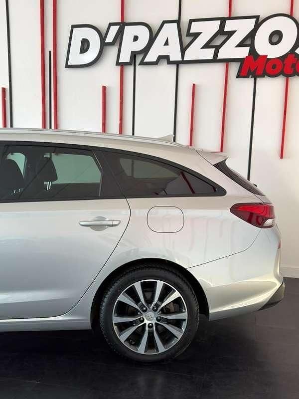 Usado Hyundai i30 GO! 116 CV (85 kW) 2020 Gris Familiar