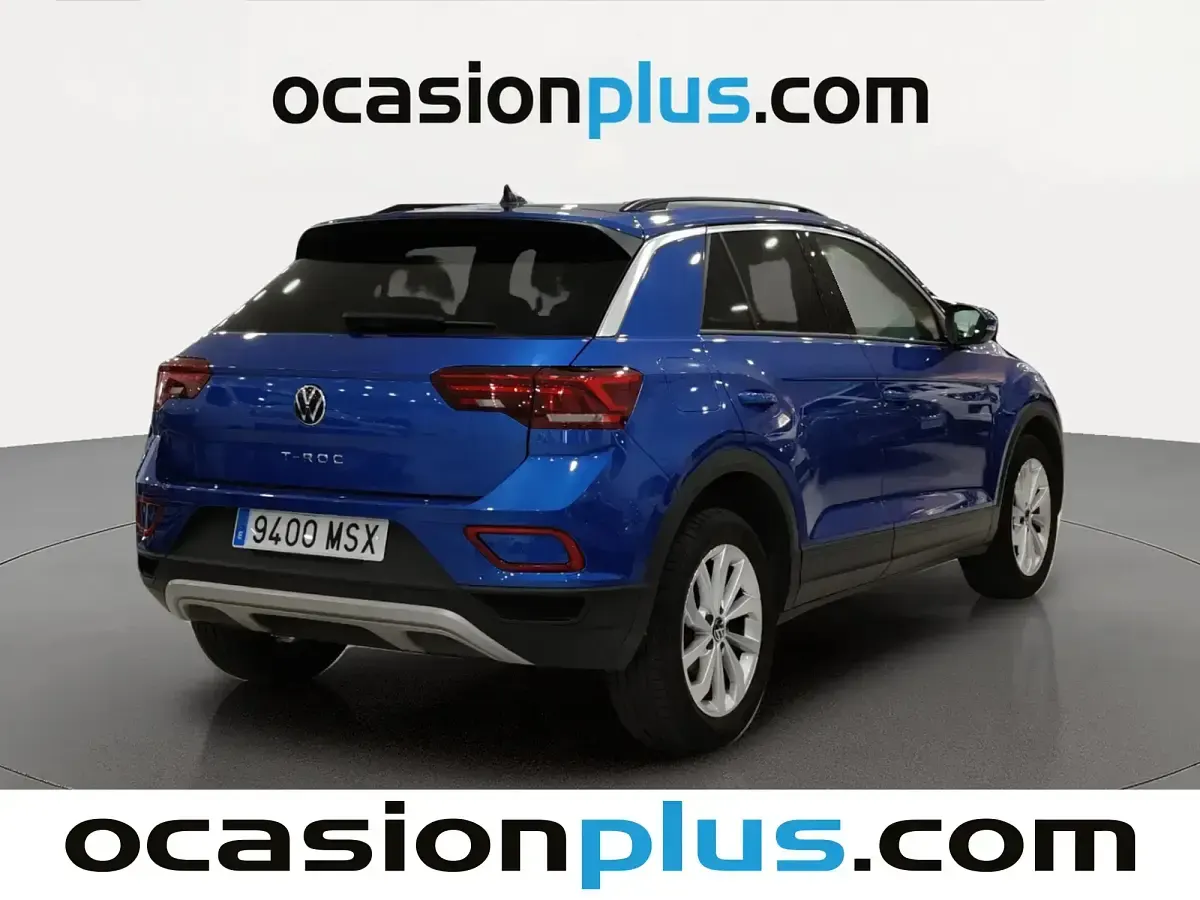 Usado VW T-Roc Life 110 CV (80 kW) 2024 Azul SUV