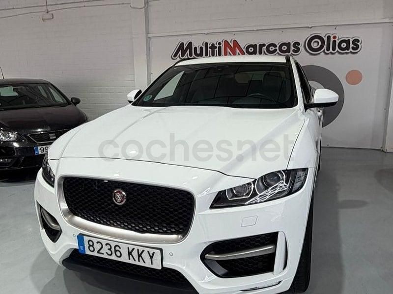 Usado Jaguar F-Pace R-Sport 180 CV (132 kW) 2018 Blanco SUV